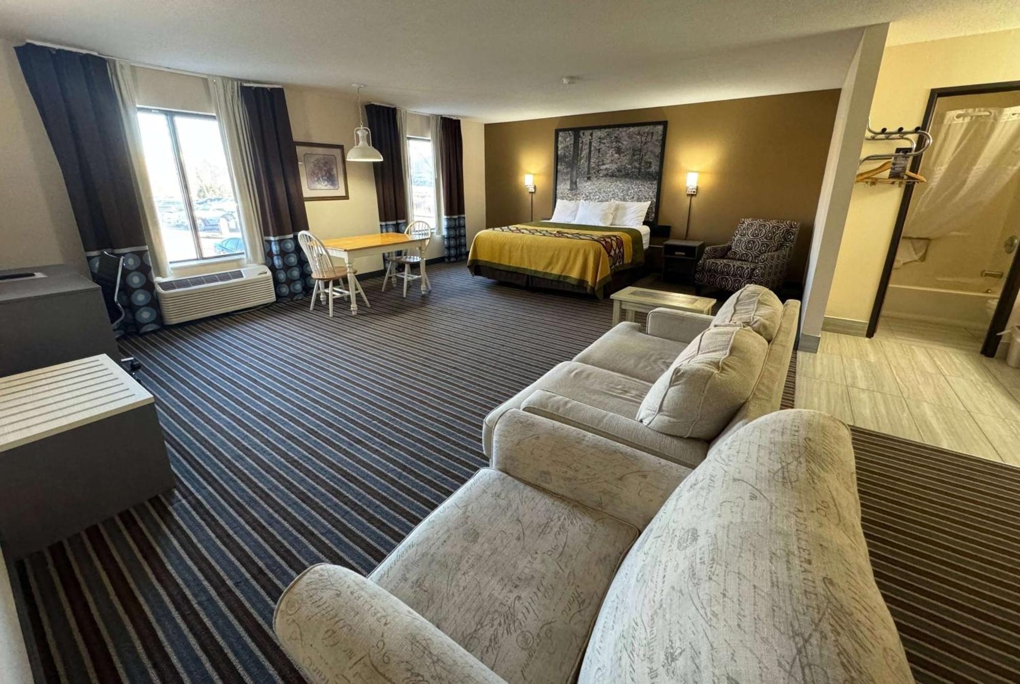 Super 8 By Wyndham Columbia Clark Lane Otel Dış mekan fotoğraf