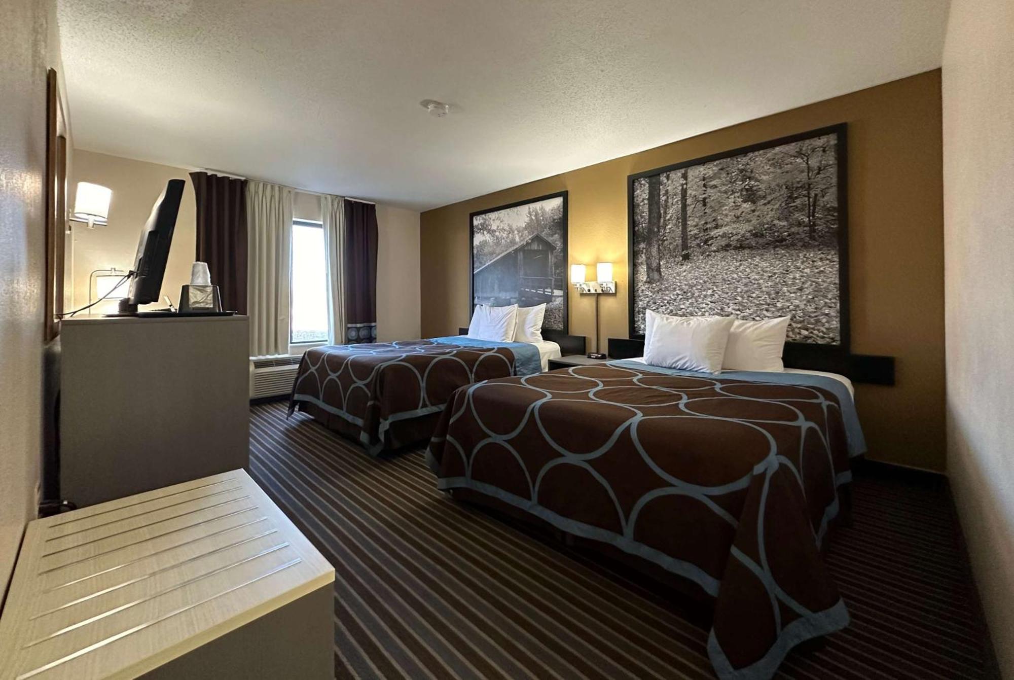 Super 8 By Wyndham Columbia Clark Lane Otel Dış mekan fotoğraf